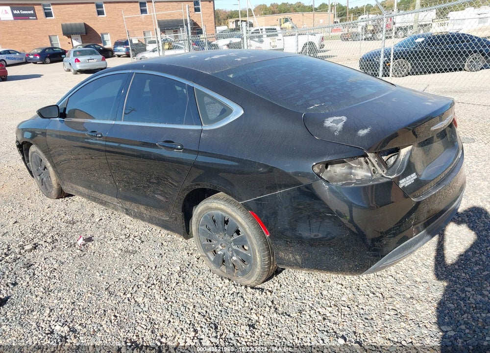 2015 CHRYSLER 200 VIN: 1C3CCCFB8FN622666