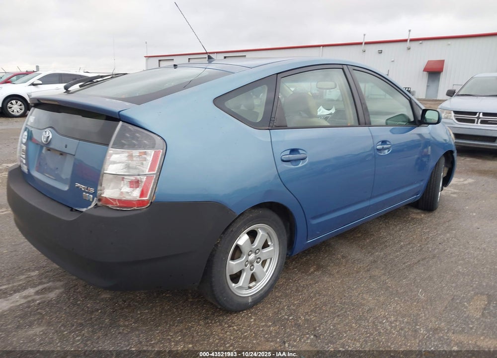 2005 TOYOTA PRIUS VIN: JTDKB20U153062787