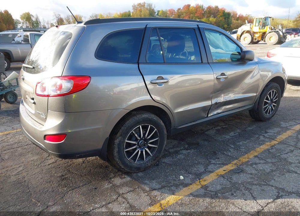 2011 HYUNDAI SANTA FE GLS VIN: 5XYZGDAB1BG011385