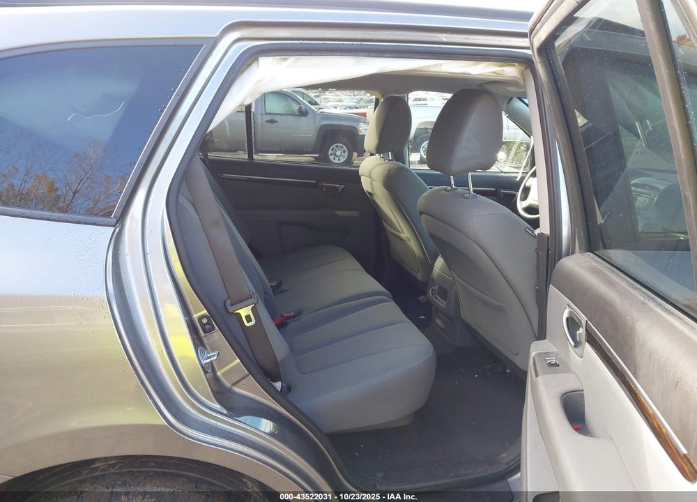 2011 HYUNDAI SANTA FE GLS VIN: 5XYZGDAB1BG011385