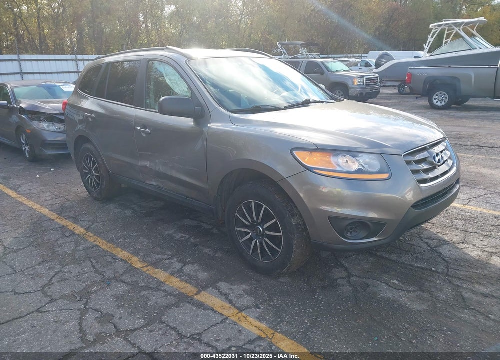 2011 HYUNDAI SANTA FE GLS VIN: 5XYZGDAB1BG011385