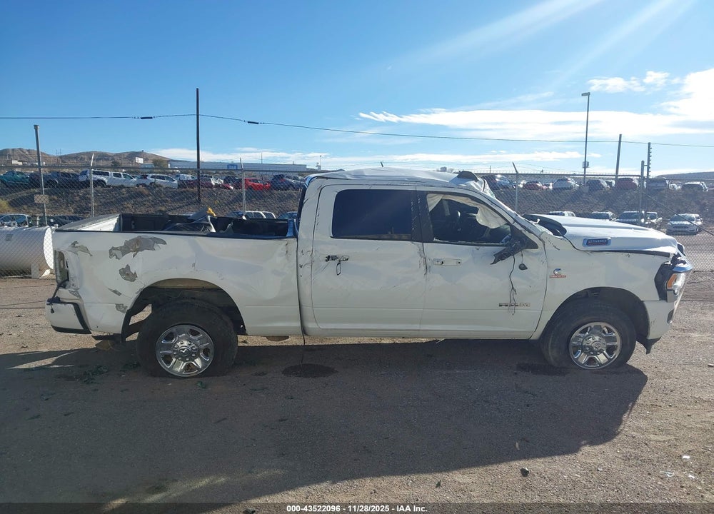 2021 RAM 2500 BIG HORN  4X4 6'4 BOX VIN: 3C6UR5DL8MG628468