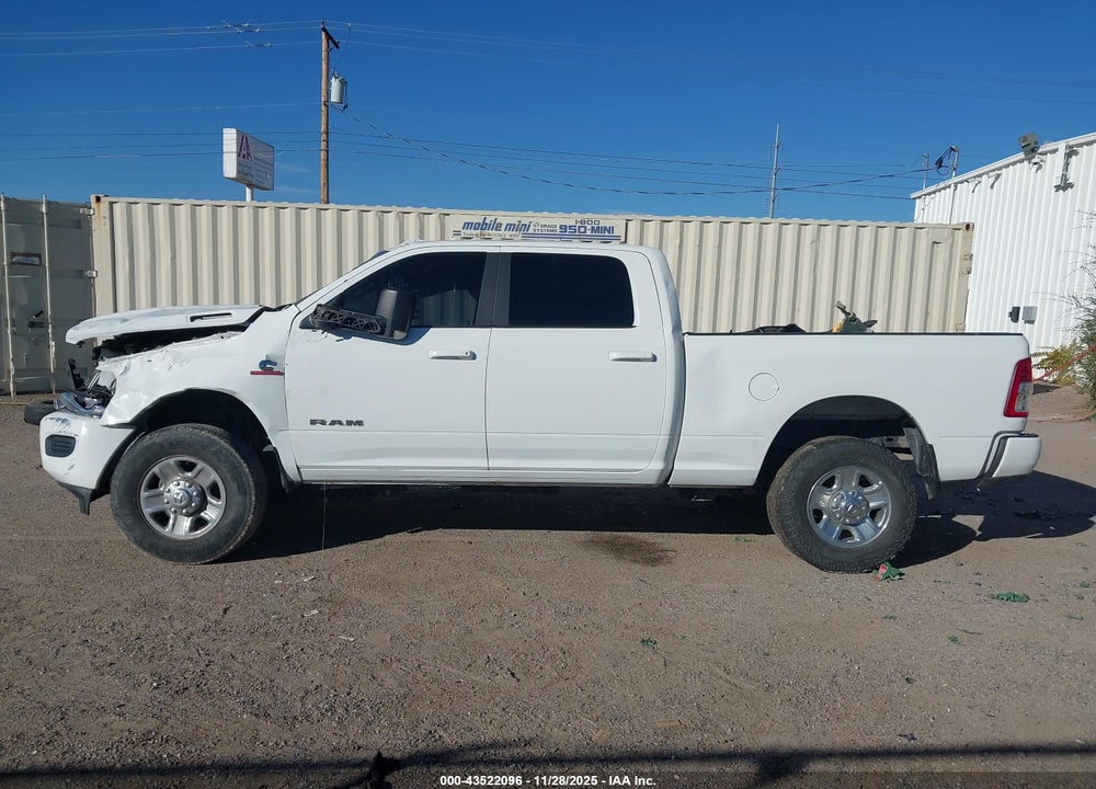 2021 RAM 2500 BIG HORN  4X4 6'4 BOX VIN: 3C6UR5DL8MG628468