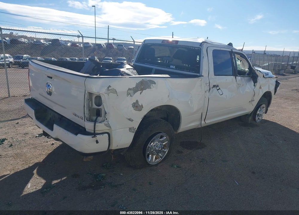 2021 RAM 2500 BIG HORN  4X4 6'4 BOX VIN: 3C6UR5DL8MG628468