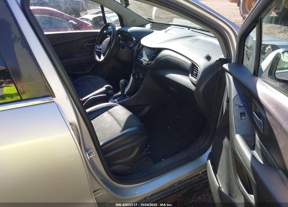 2017 CHEVROLET TRAX VIN: 3GNCJLSB0HL145670
