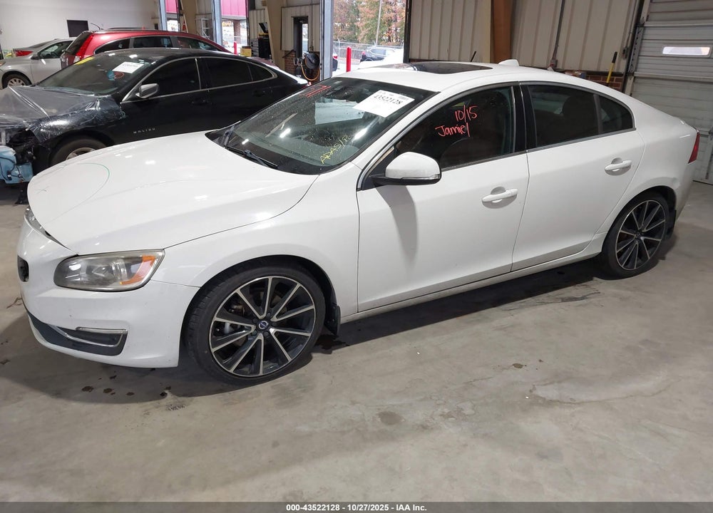 2016 VOLVO S60 T5 DRIVE-E PREMIER VIN: YV126MFKXG2410403