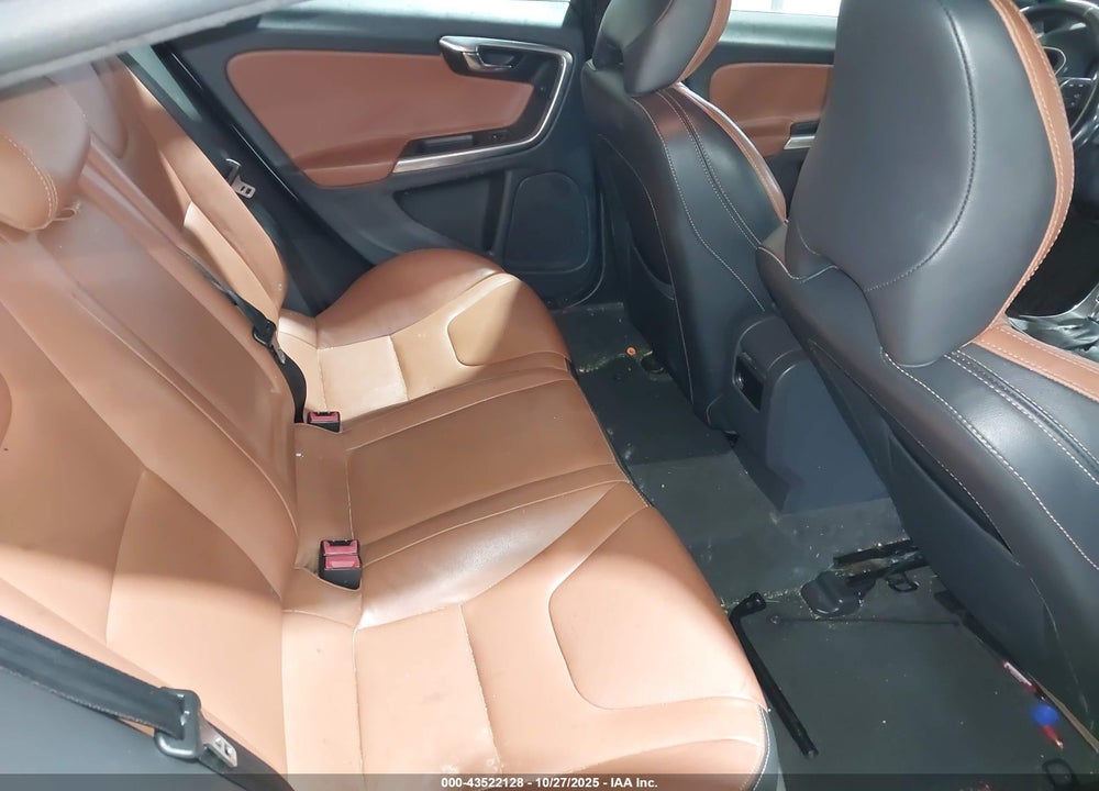 2016 VOLVO S60 T5 DRIVE-E PREMIER VIN: YV126MFKXG2410403