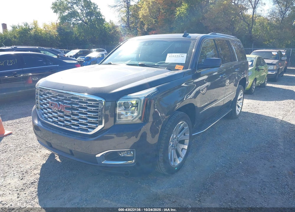 2018 GMC YUKON VIN: 1GKS2CKJ2JR371043