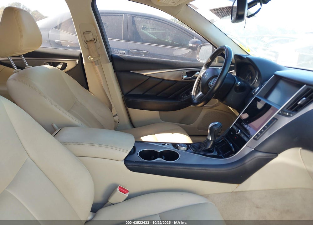2017 INFINITI Q50 3.0T PREMIUM VIN: JN1EV7AP2HM738370