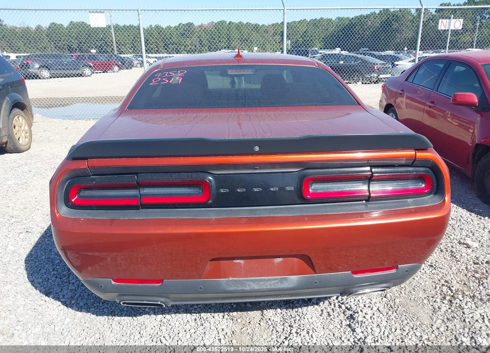 2020 DODGE CHALLENGER GT VIN: 2C3CDZJG7LH181829
