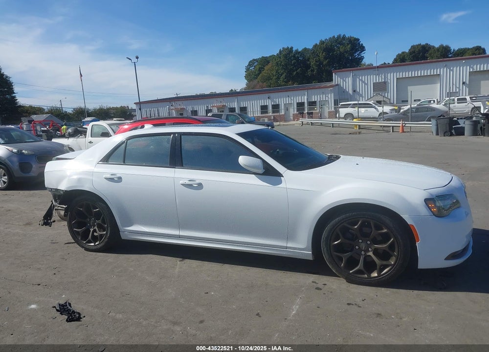 2016 CHRYSLER 300 300S ALLOY EDITION VIN: 2C3CCABG8GH269796