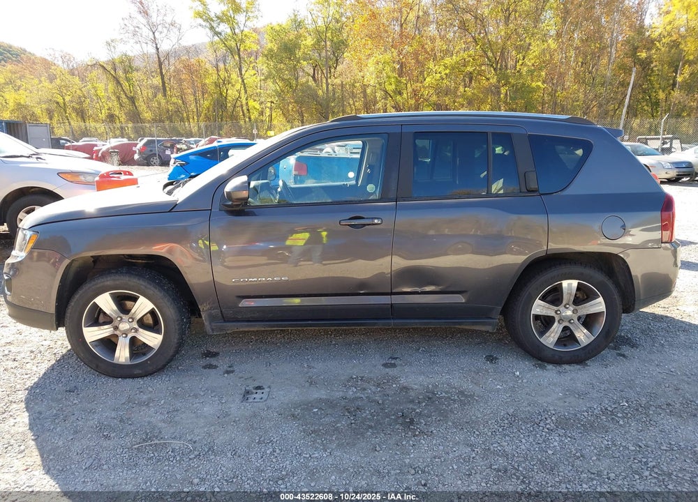 2017 JEEP COMPASS VIN: 1C4NJDEB4HD193634