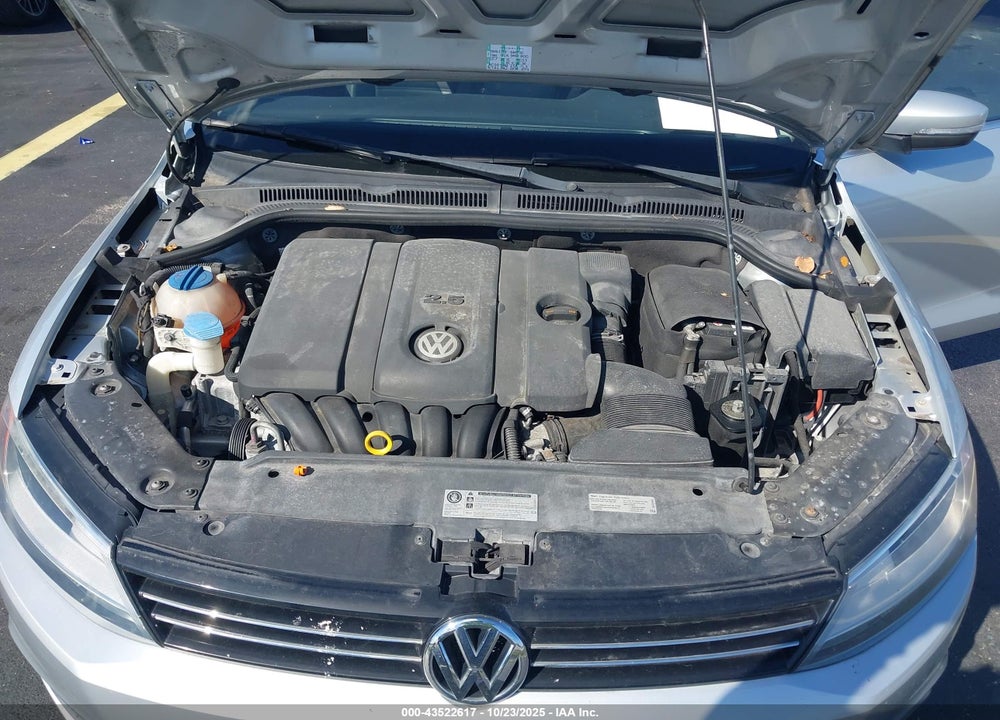 2013 VOLKSWAGEN JETTA 2.5L SE VIN: 3VWDP7AJ8DM220922