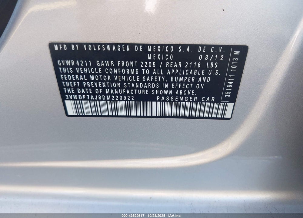2013 VOLKSWAGEN JETTA 2.5L SE VIN: 3VWDP7AJ8DM220922