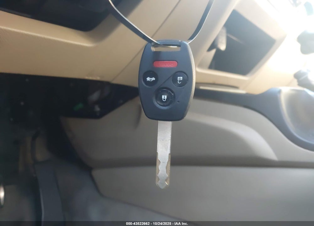 2006 HONDA CIVIC VIN: 1HGFA16516L027538