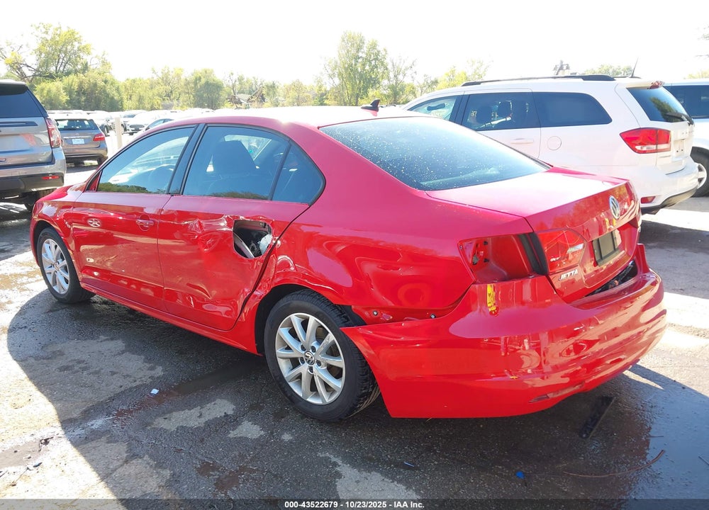 2014 VOLKSWAGEN JETTA 1.8T SE VIN: 3VWD17AJ8EM384500