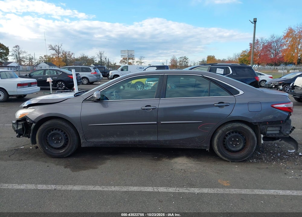 2016 TOYOTA CAMRY VIN: 4T4BF1FK9GR557757