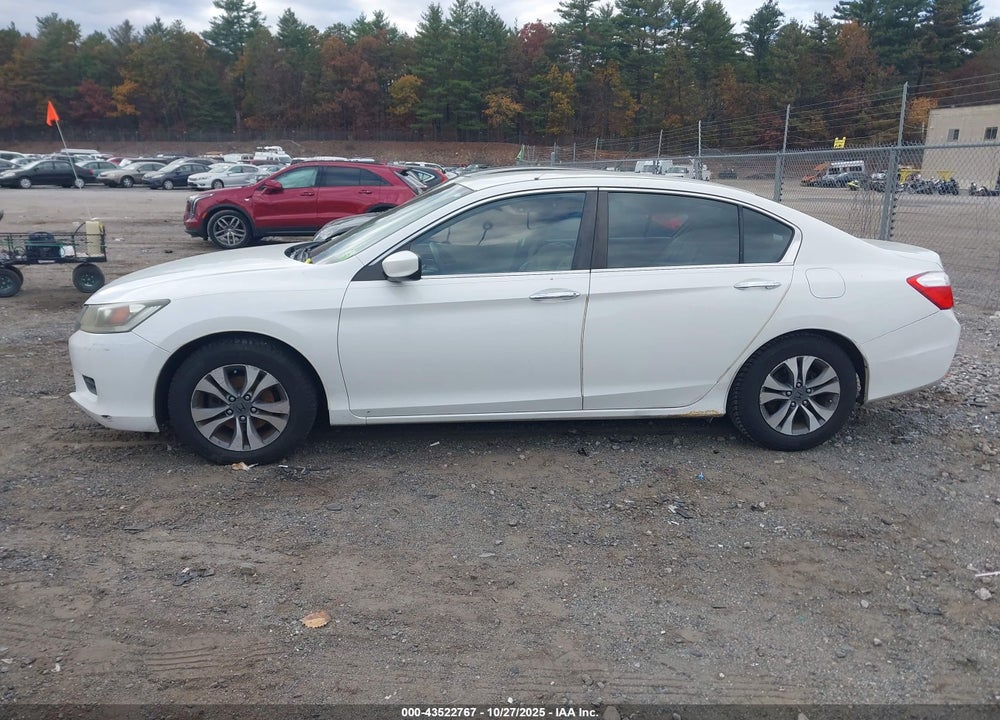 2013 HONDA ACCORD LX VIN: 1HGCR2F31DA032411