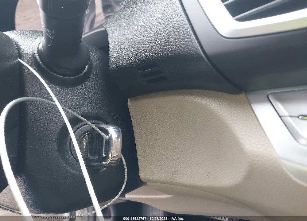2013 HONDA ACCORD LX VIN: 1HGCR2F31DA032411