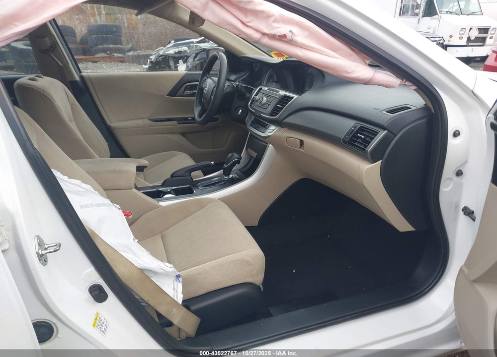 2013 HONDA ACCORD LX VIN: 1HGCR2F31DA032411