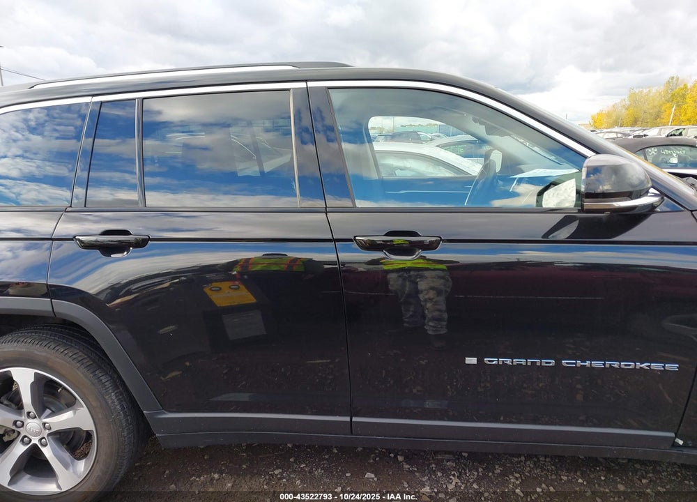 2023 JEEP GRAND CHEROKEE 4XE VIN: 1C4RJYB67P8788954