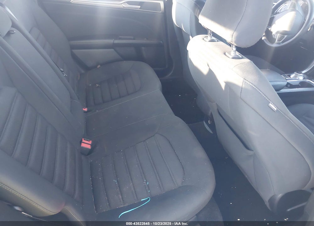 2018 FORD FUSION SE VIN: 3FA6P0H73JR121930