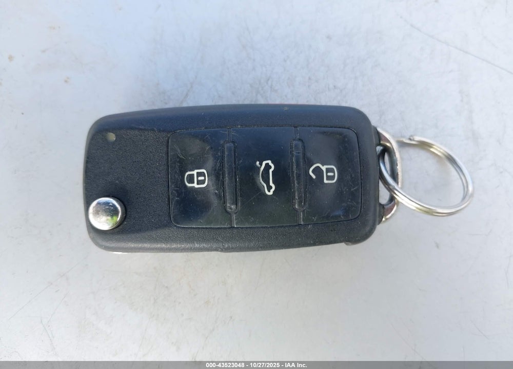 2011 VOLKSWAGEN JETTA 2.5L SEL VIN: 3VWLX7AJ3BM307538
