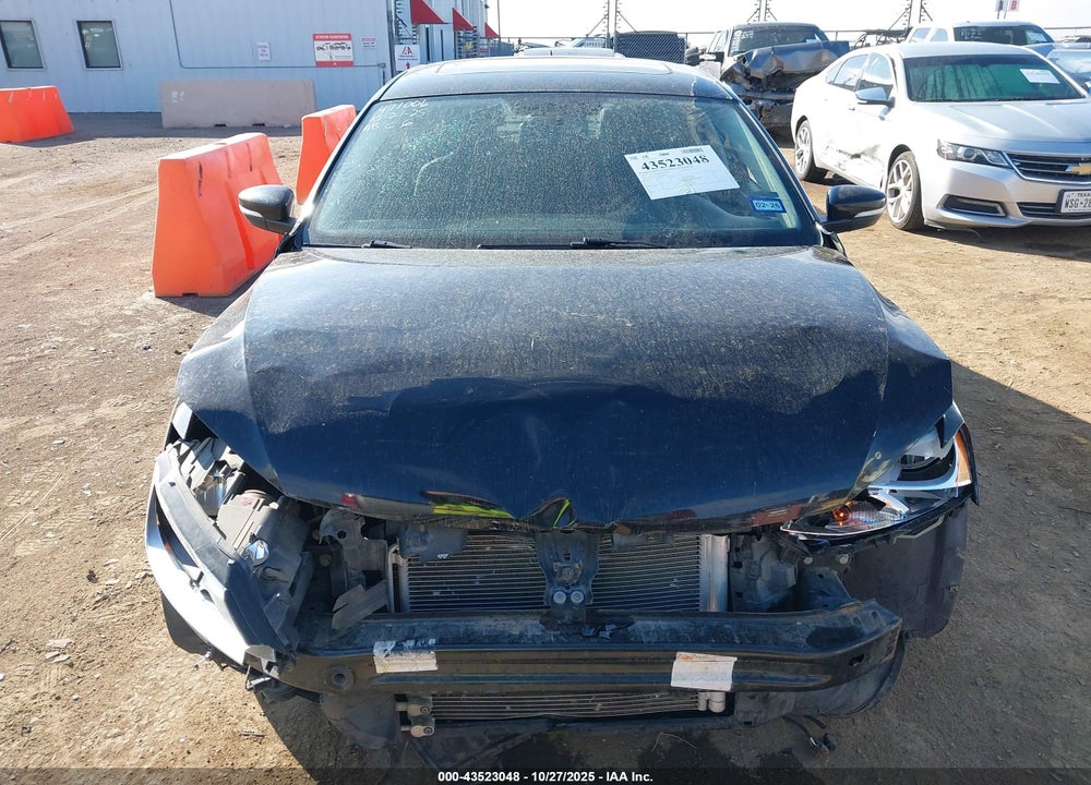 2011 VOLKSWAGEN JETTA 2.5L SEL VIN: 3VWLX7AJ3BM307538