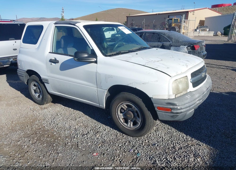 1999 CHEVROLET TRACKER VIN: 2CNBE18C2X6924158