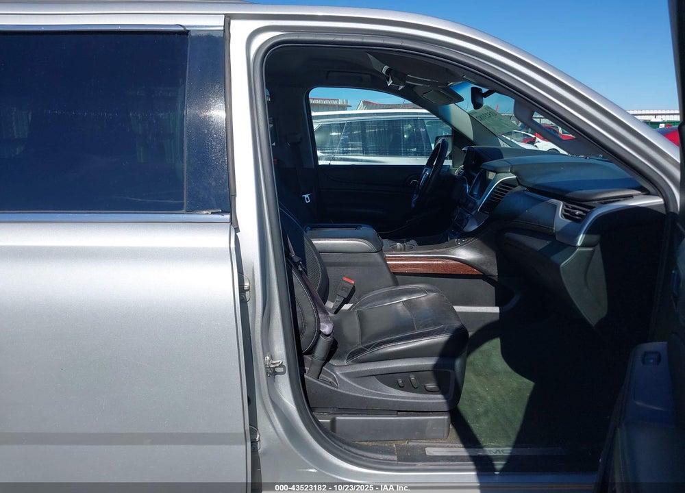 2015 GMC YUKON XL 1500 SLT VIN: 1GKS1HKC7FR153141