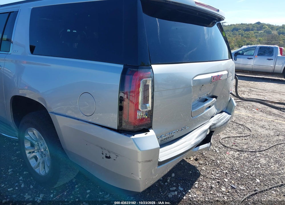 2015 GMC YUKON XL 1500 SLT VIN: 1GKS1HKC7FR153141