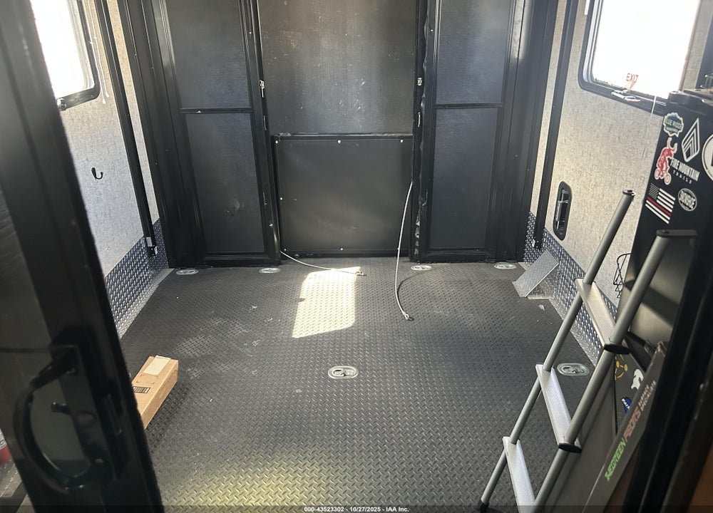 2019 FORD F53 VIN: 1F66F5DY8K0A05099