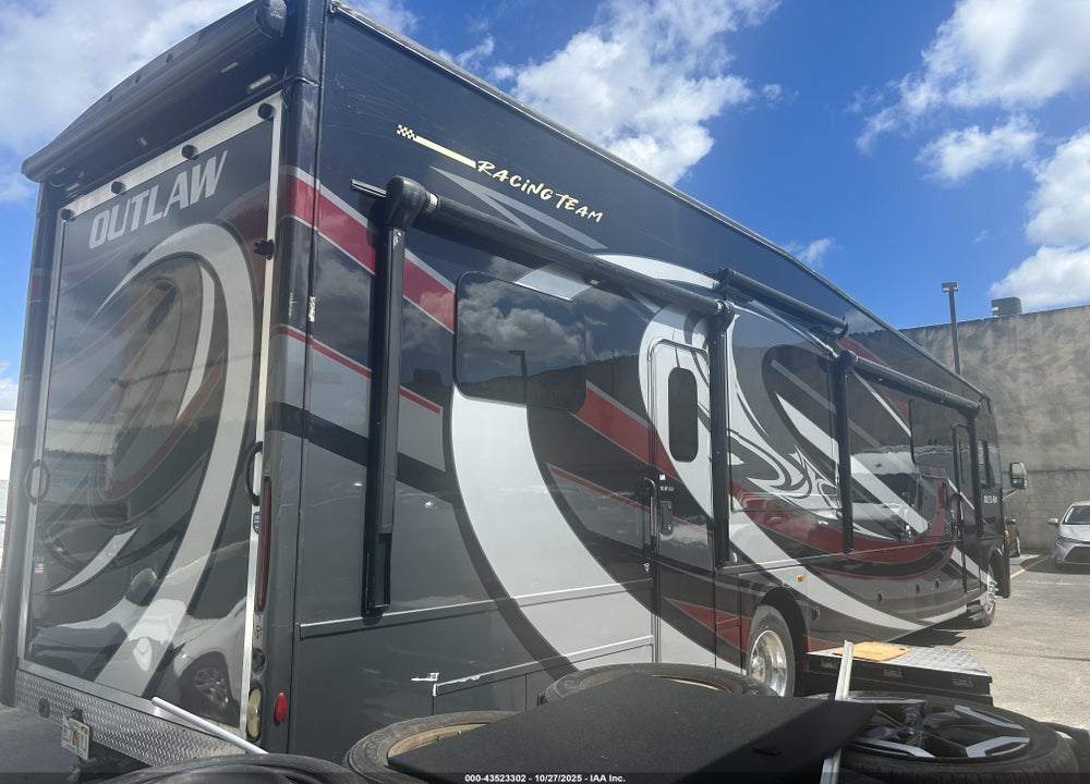 2019 FORD F53 VIN: 1F66F5DY8K0A05099