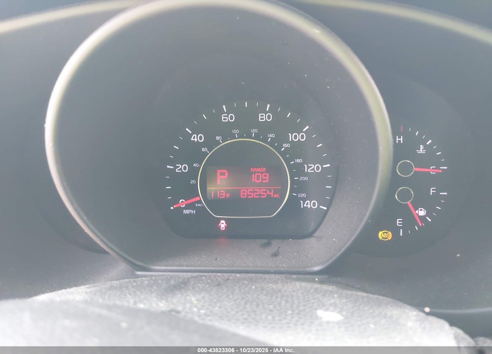 2015 KIA SOUL VIN: KNDJP3A5XF7165484