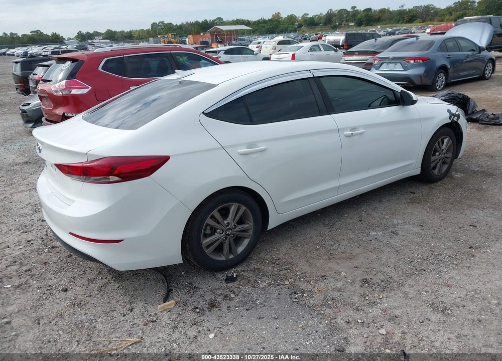2018 HYUNDAI ELANTRA VIN: 5NPD84LF4JH367277