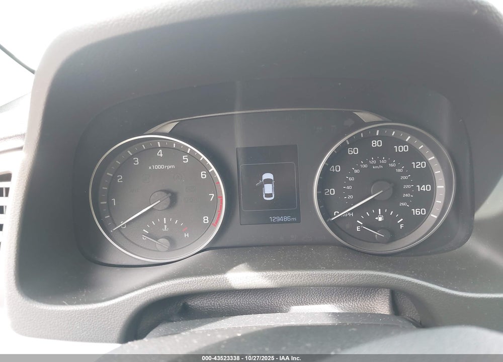 2018 HYUNDAI ELANTRA VIN: 5NPD84LF4JH367277