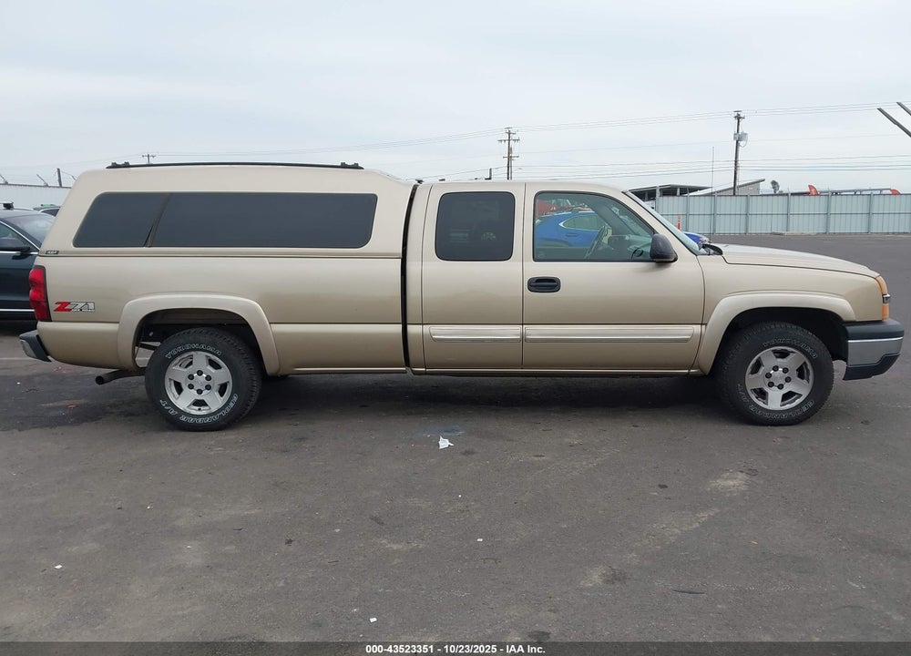 2005 CHEVROLET SILVERADO 1500 Z71 VIN: 1GCEK19T65E318895