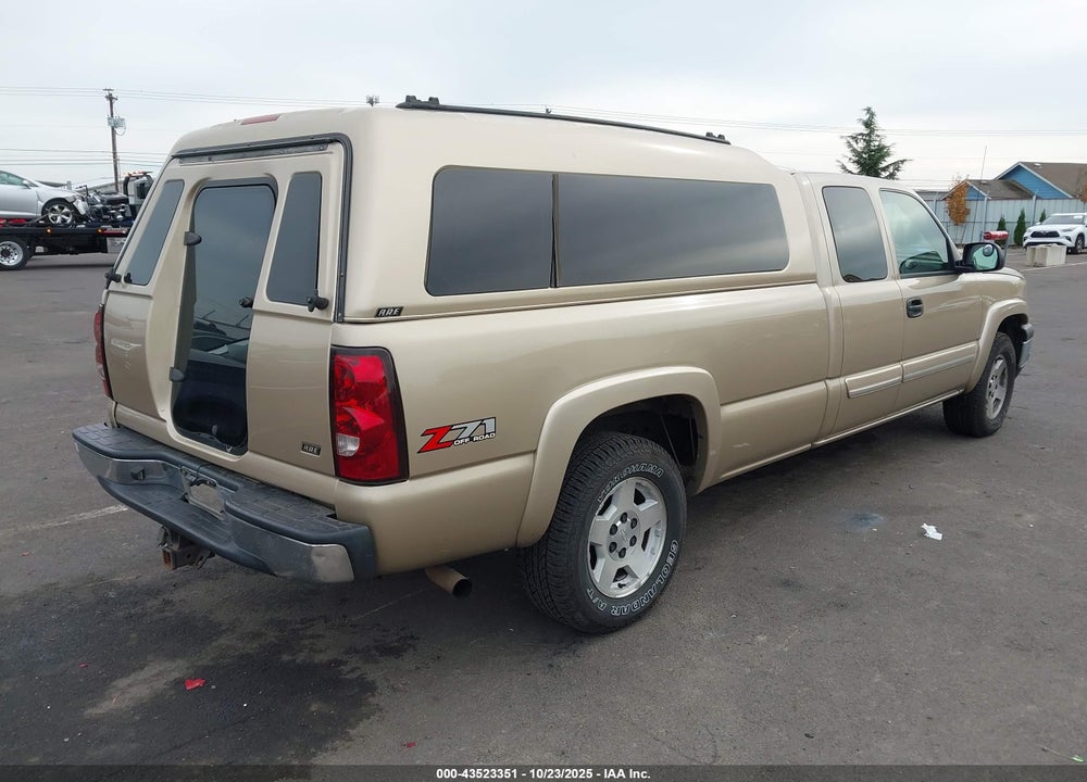 2005 CHEVROLET SILVERADO 1500 Z71 VIN: 1GCEK19T65E318895
