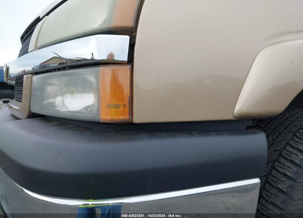 2005 CHEVROLET SILVERADO 1500 Z71 VIN: 1GCEK19T65E318895