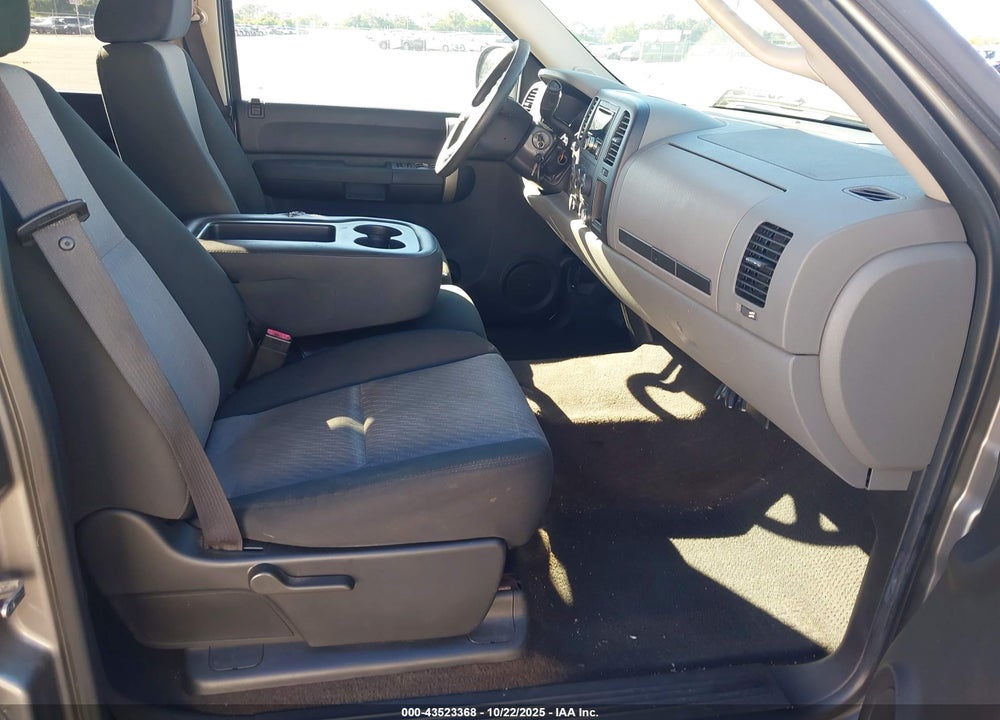2007 GMC SIERRA 1500 VIN: 2GTEC13C771719267