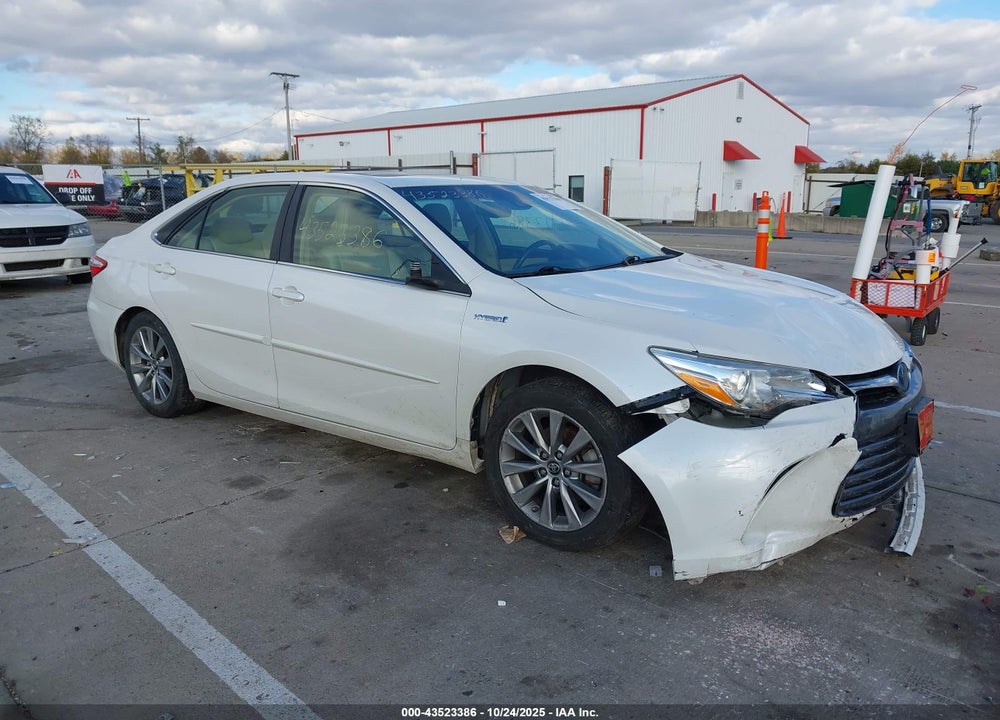 2017 TOYOTA CAMRY HYBRID XLE VIN: 4T1BD1FK8HU223253