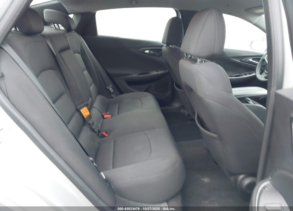 2017 CHEVROLET MALIBU VIN: 1G1ZE5ST8HF186496