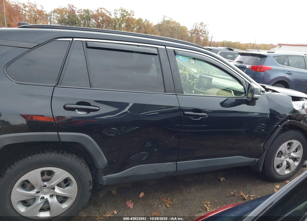 2019 TOYOTA RAV4 VIN: JTMK1RFV0KJ006388