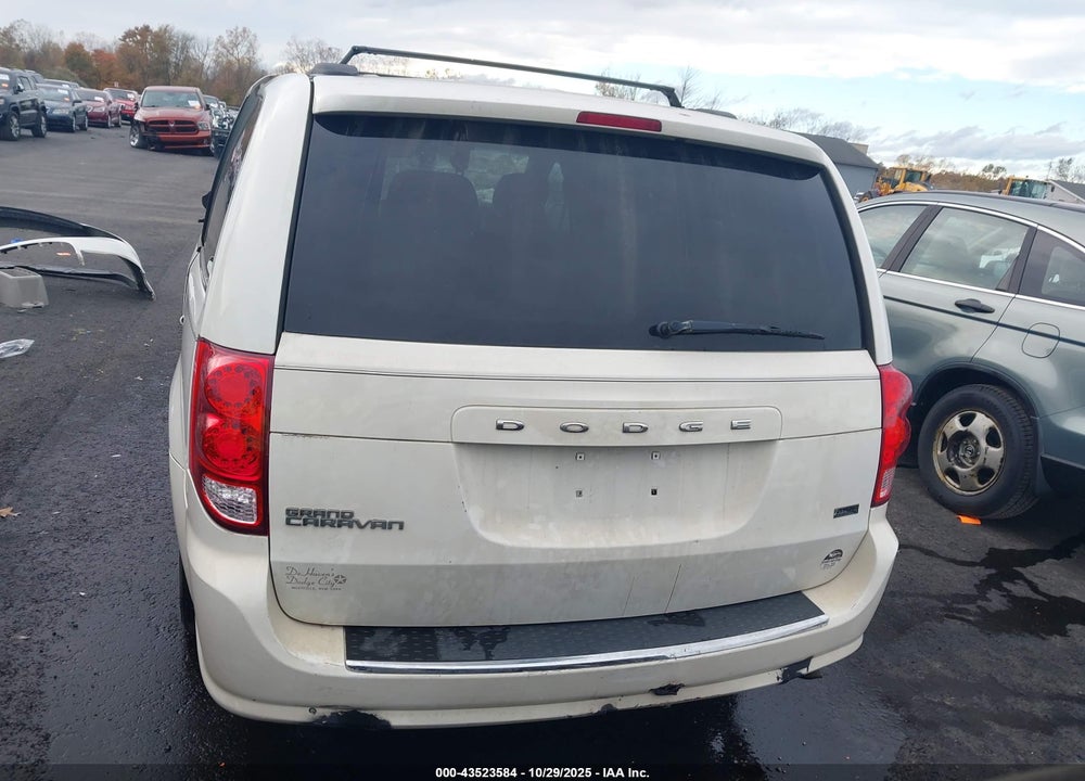 2011 DODGE GRAND CARAVAN MAINSTREET VIN: 2D4RN3DG1BR752593