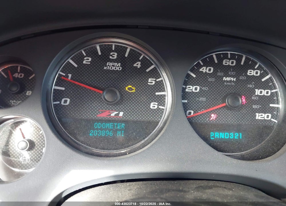 2007 CHEVROLET TAHOE LT VIN: 1GNFK13017R418120