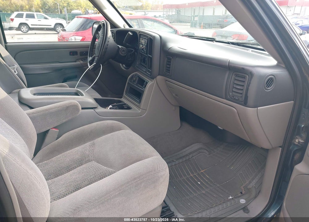 2005 CHEVROLET AVALANCHE 1500 LS VIN: 3GNEK12Z65G172951