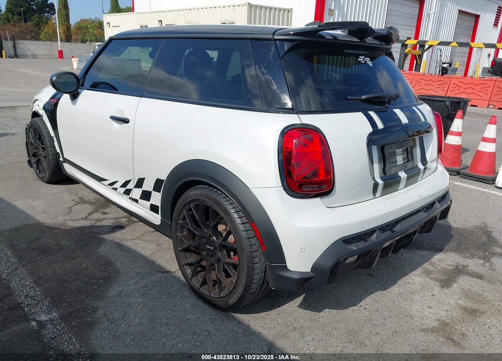 2023 MINI HARDTOP VIN: WMW73DH03P2T80111