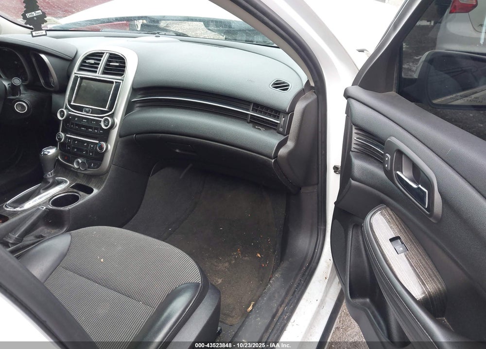 2015 CHEVROLET MALIBU 1LT VIN: 1G11C5SL8FF211378