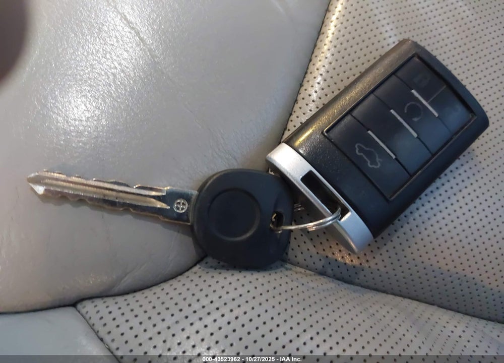 2009 CADILLAC DTS 1SD VIN: 1G6KD57Y59U139362