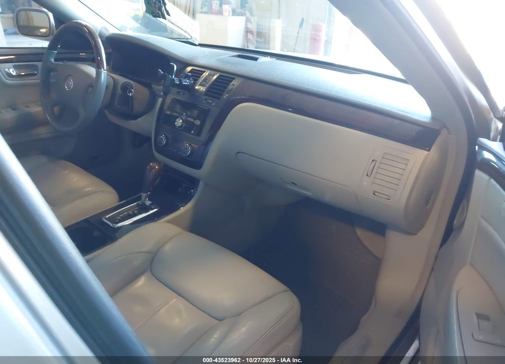 2009 CADILLAC DTS 1SD VIN: 1G6KD57Y59U139362